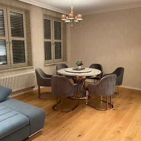 Faltom 7 Centrum Abrahama גדינייה