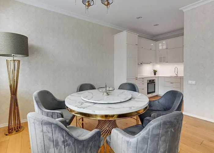 Faltom 7 Centrum Abrahama